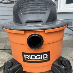 Ridgid Shop Vac with Filters