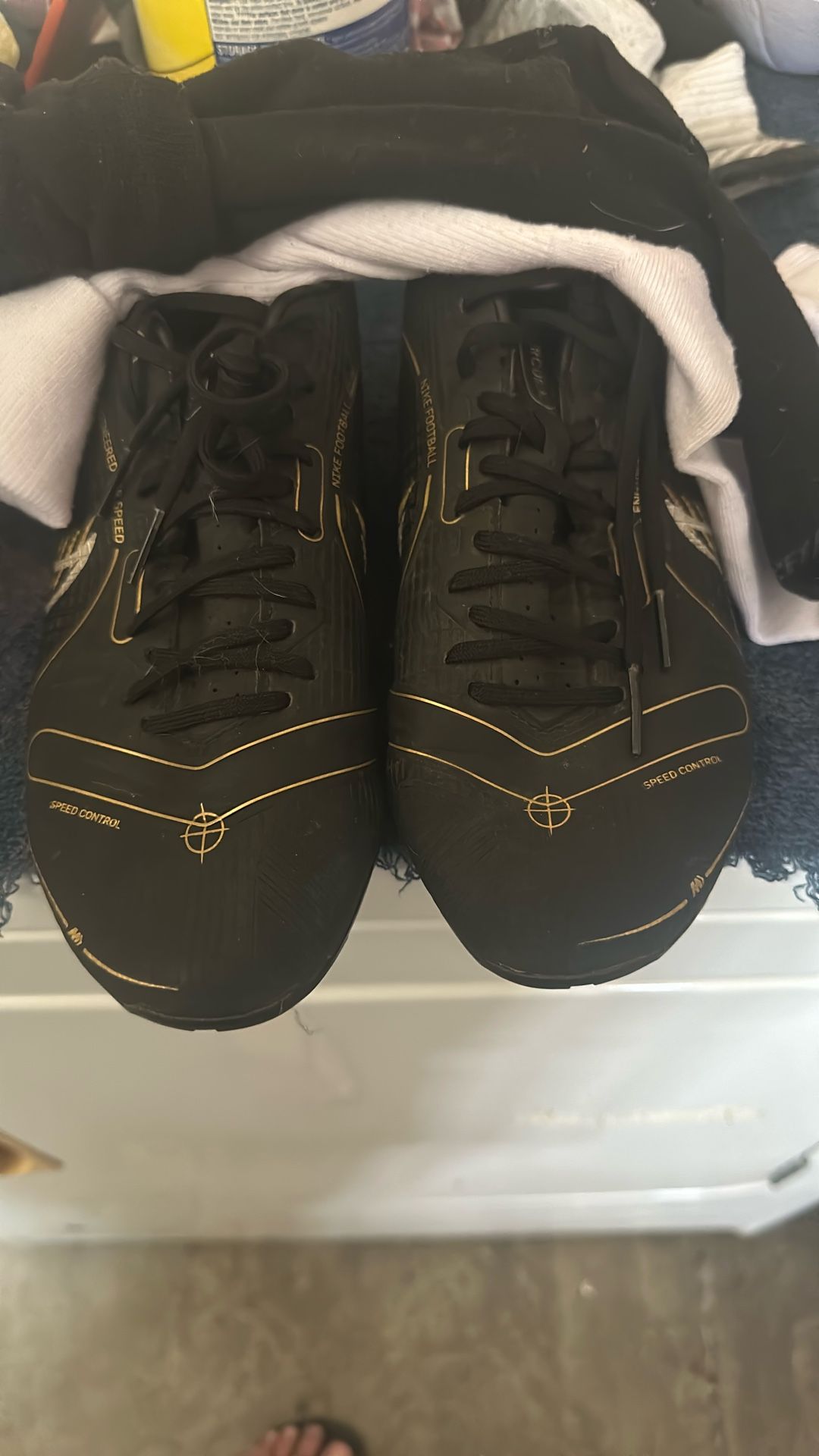 Soccer cleats