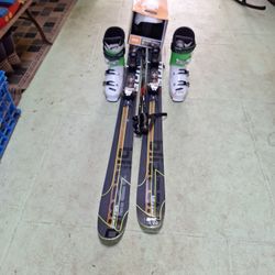 187cm Blizard Skis  Rossignol Boots 20.5 Spy Helmet And Pole