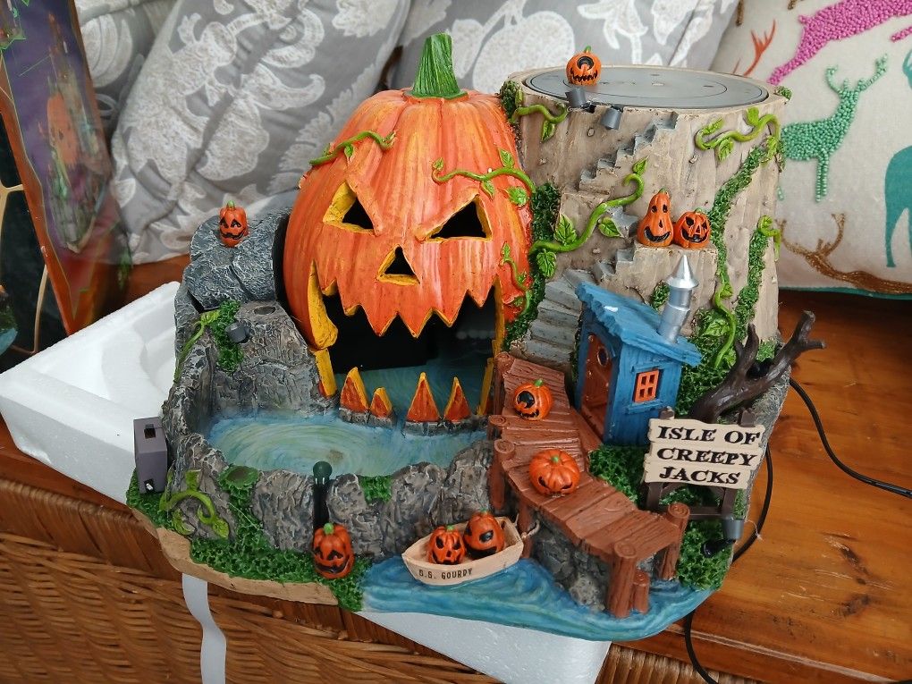 Lemax Spooky Town Isle Of Creepy Jacks