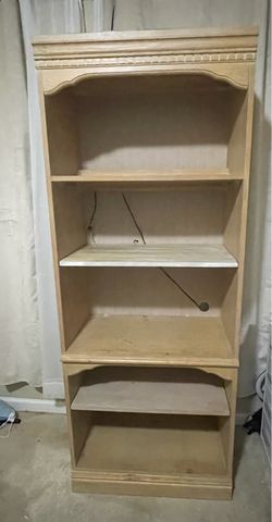 FREE Book shelf