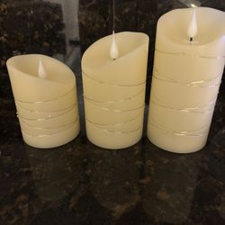 Brand New Set of 3 Flameless LED Candles with remote