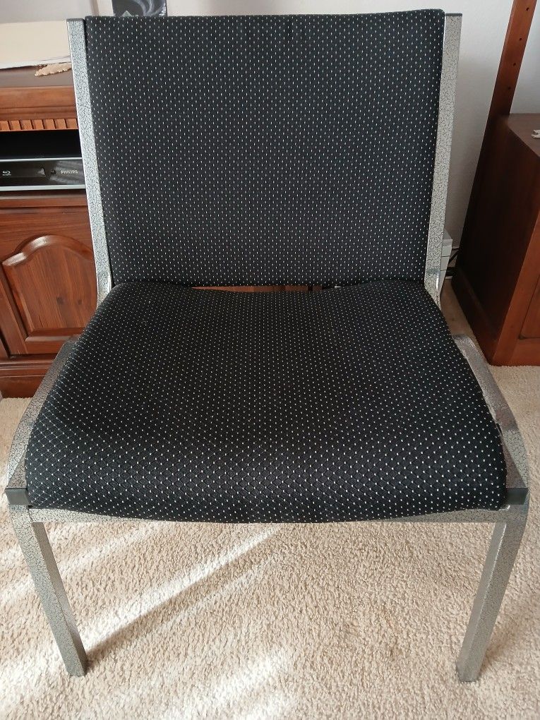 Extra Wide Stack Chair