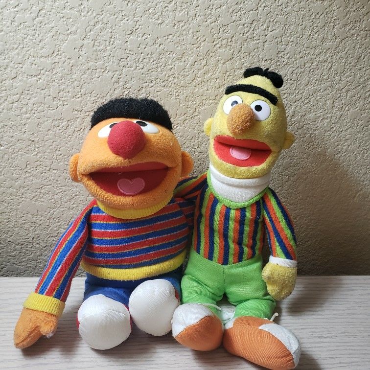 Bert and Ernie Sesame Street Seaworld Plushes