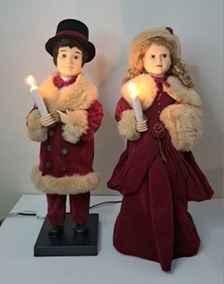 Vintage 1995 Traditions Animated Light-Up Christmas Carolers Couple w/ Box