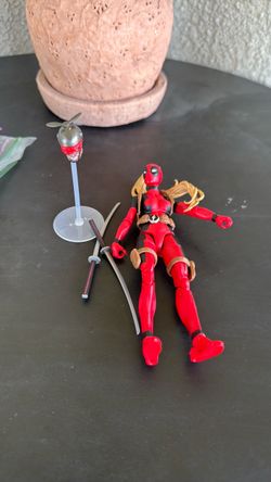 Marvel legends lady Deadpool