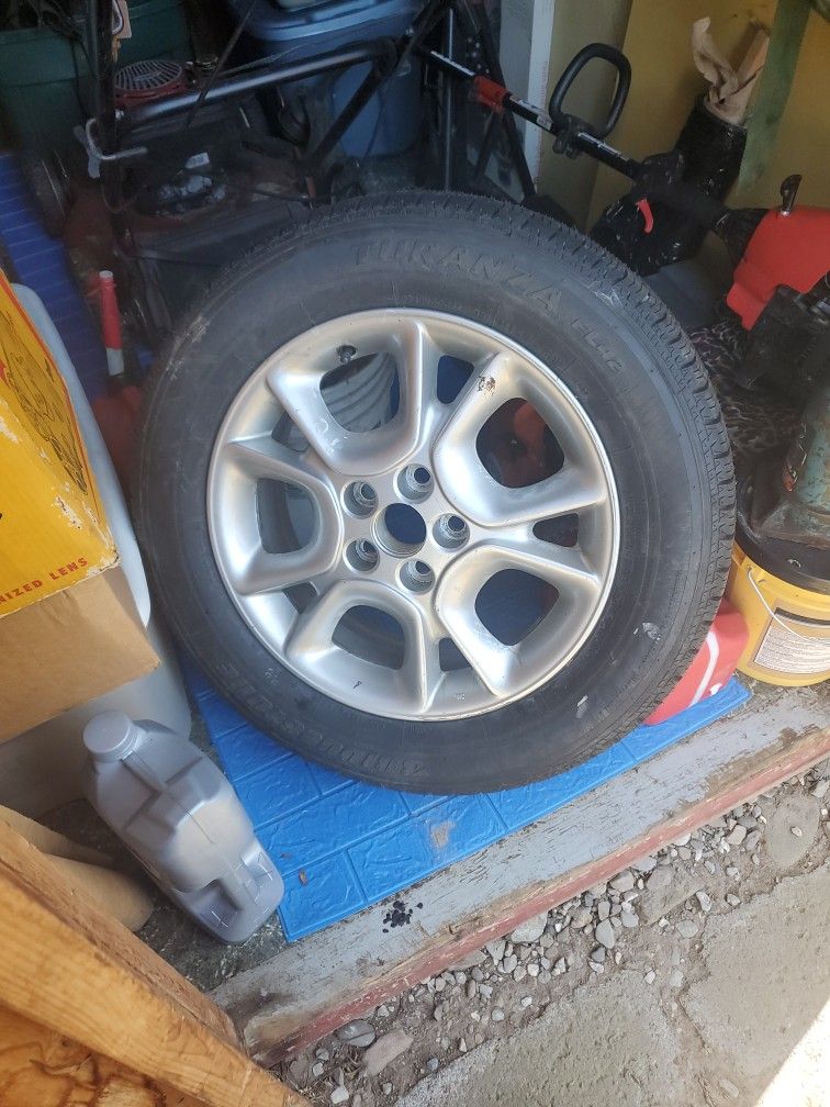  Bridgestone Turanza El42 Tire And rim