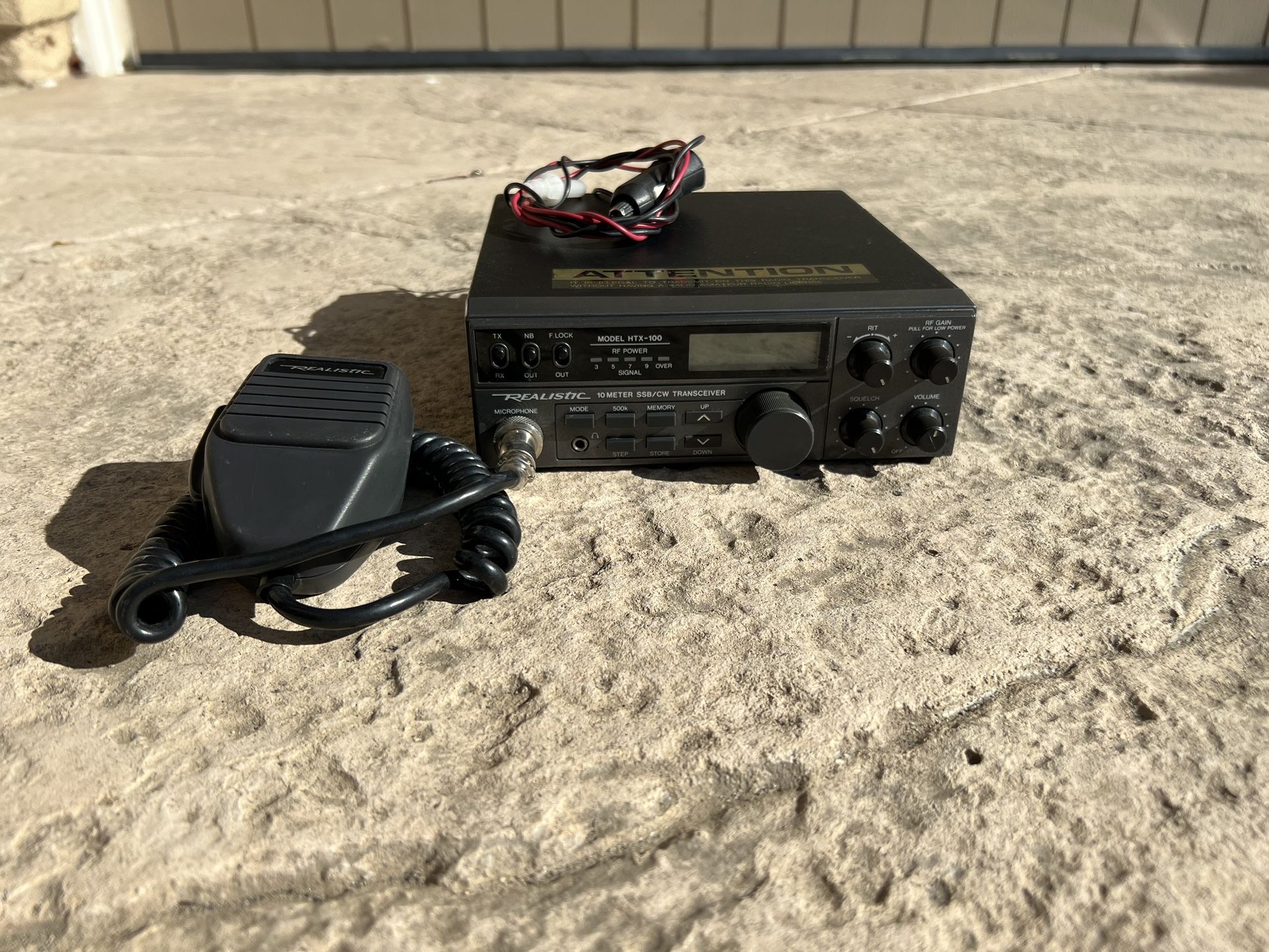 Realistic HTX-100 10 Meter Ham Transceiver 28.0 MHZ to 29.6 MHZ CB Radio