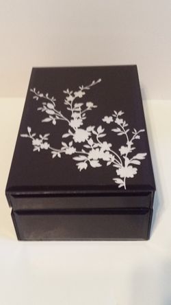 Glossy heavy wood jewelry box