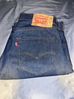 Navy blue 501s W:34 L:32