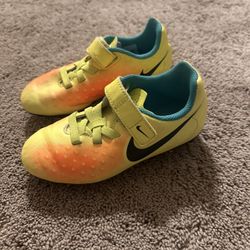 Nike Soccer Cleats Size 11c