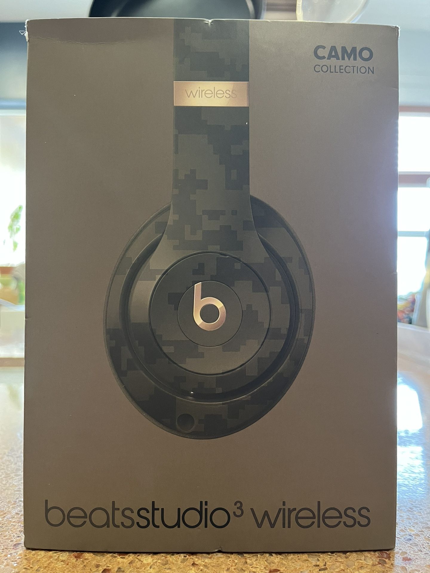 Beats Studio3 Wireless Camo