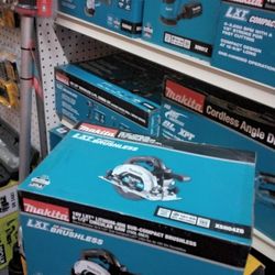 MAKITA 18V LXT LITHIUM- ION SUB - COMPACT BRUSHLESS 6 - 1/2" CIRCULAR SAW (TOOL ONLY)