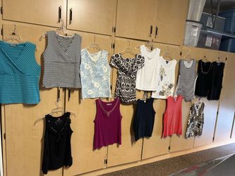 Size L, 14 Women’s Sleeveless Tops, All for $35.00 Some Brand new
