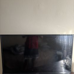 Insignia™ - 32" Class F20 Series LED HD (720p) Smart Fire TV 