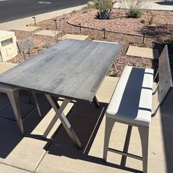 Modern Dining Table Set – Table, Bench & 2 Chairs – Excellent Condition