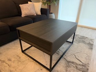 Convertible coffee table