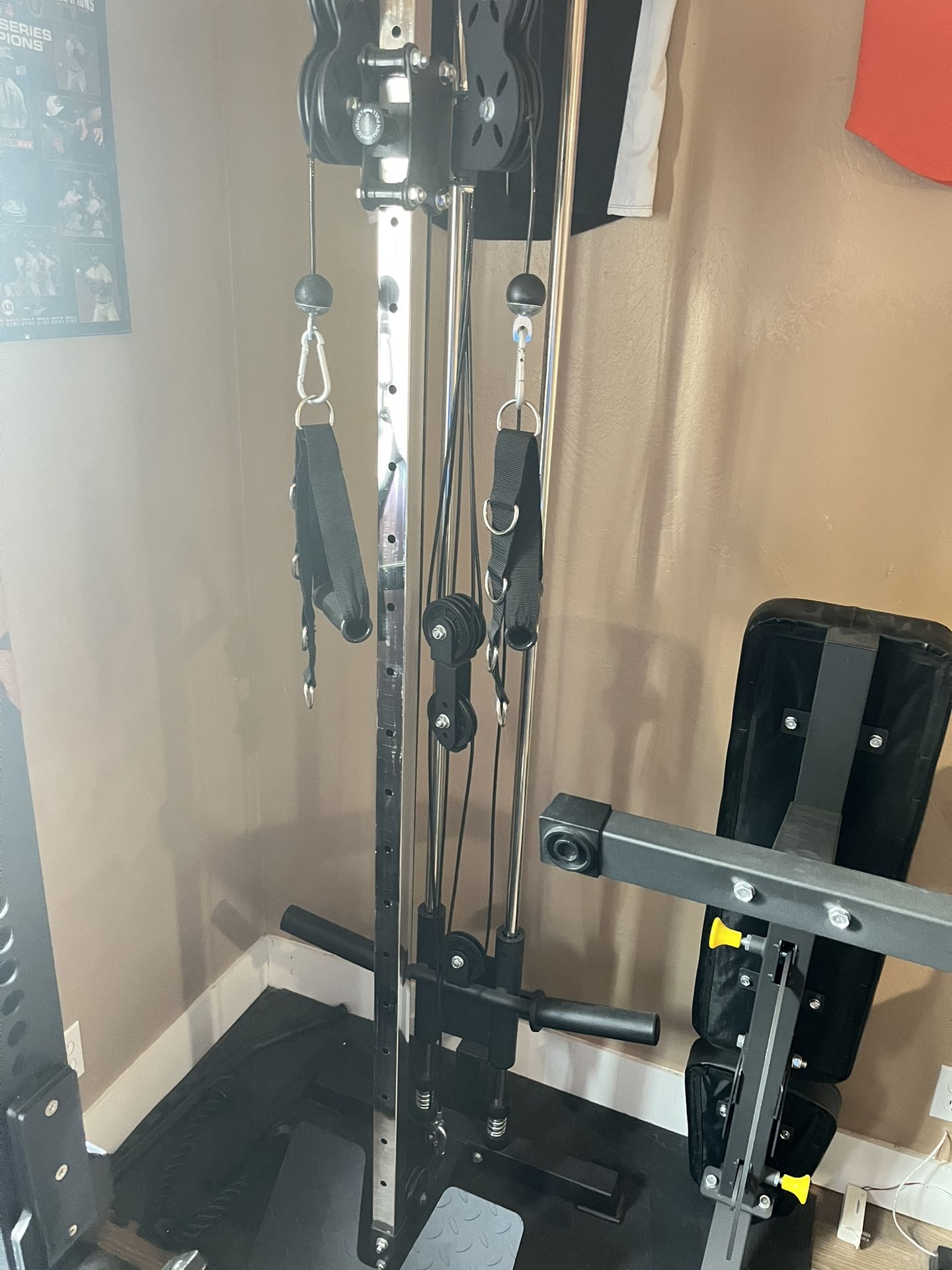 Pulldowns Machine