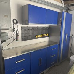 Workbench  And Cabinets Stainless Steel great condition 
