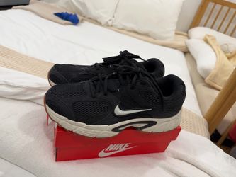 Nike Black Chunky Sole Sneakers