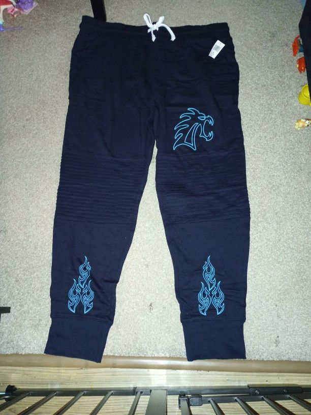 Disney Parks Men's Hades Jogger Pants Size XL
