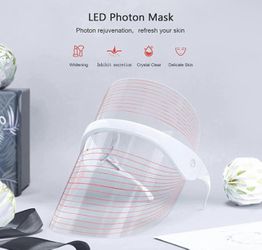 🍧 $40 Brand New In Box Led Face Mask Light Therapy Thumbnail