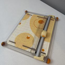 Fiskars 12” Rotary Paper Trimmer – Scrapbooking & Craft Cutter