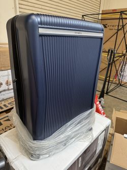 Samsonite Blue Hard Shell Spinner Suitcase – Gently Used