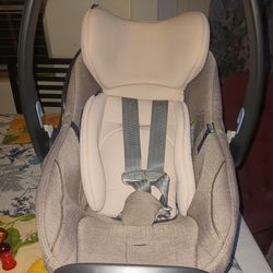 Infant CAR SEAT WITH BASE