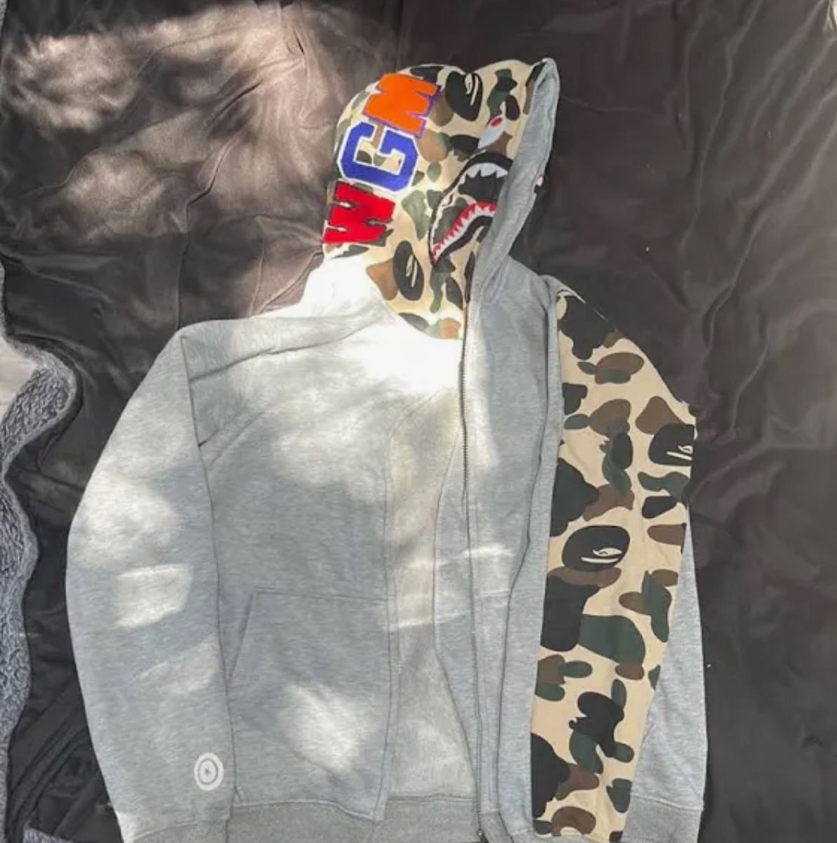 BAPE HOODIE CAMO