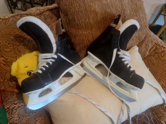 Bauer black panthers very good condition