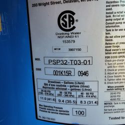 32 Gal Water Pressure Tank