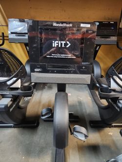 2025 Model Nordictrack Recumbent 10 Exercise therapy Bike- 500$
