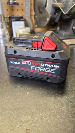 Milwaukee M18 XC8.0 Red Lithium Forge Battery