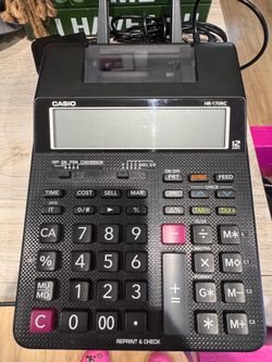 Mini desktop calculator