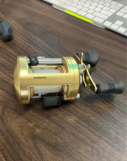 Shimano calcutta 400B baitcasting fishing reel