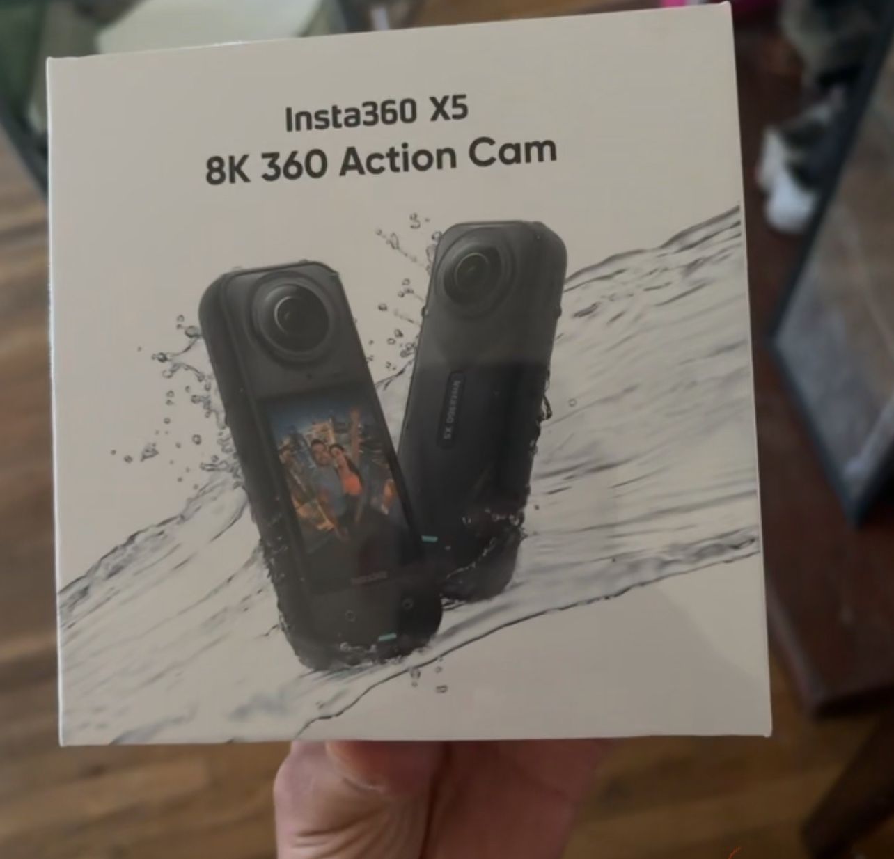 Insta 360 X5