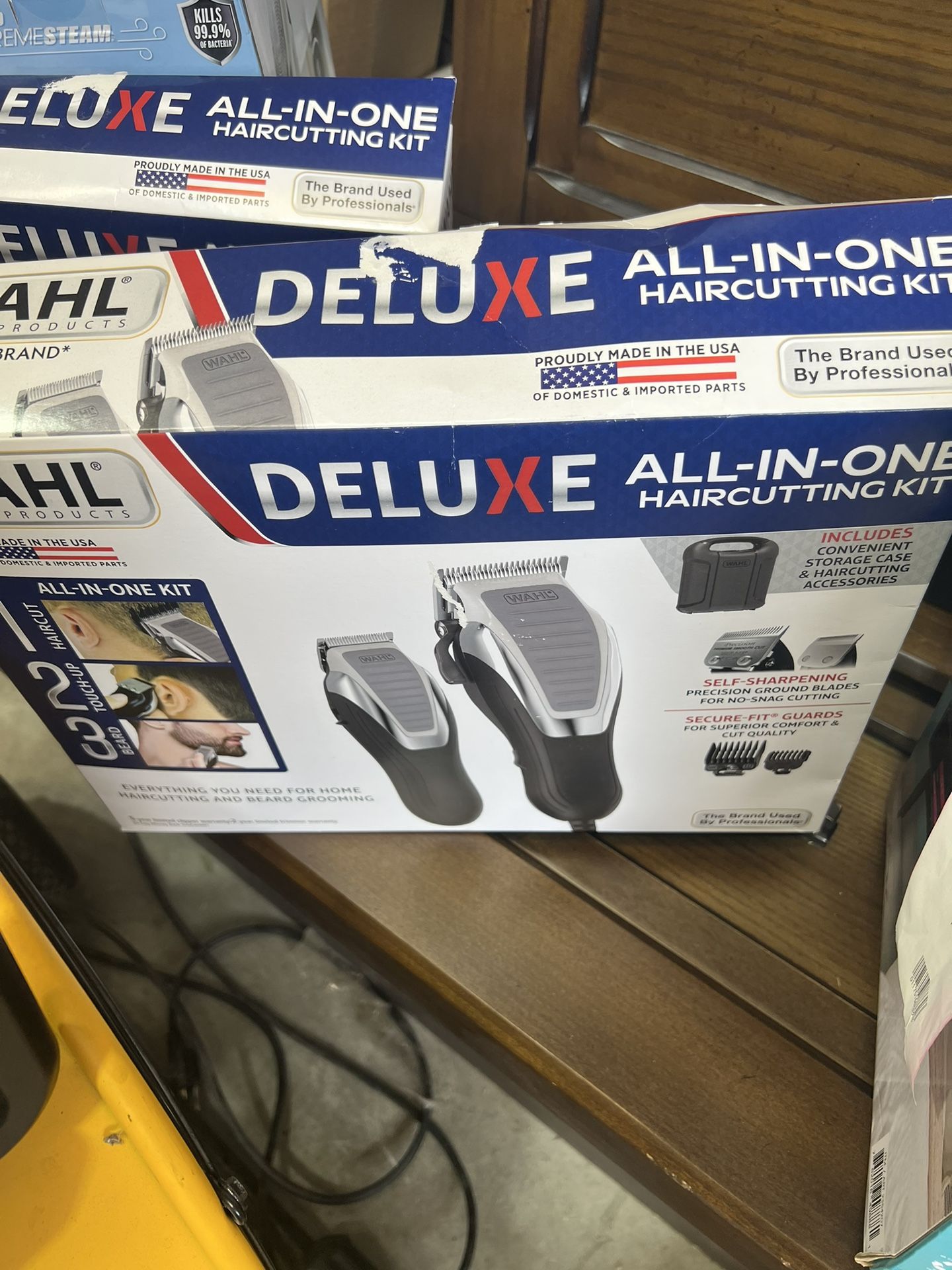 WAHL Deluxe allington box