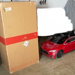 Tesla Model S Radio Flyer Kids Ride-on Car - Original packaging and accessories included