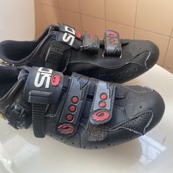 SIDI Road Bike Shoes , Low Miles, Size 41.5