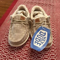 Brand new kids hey dude