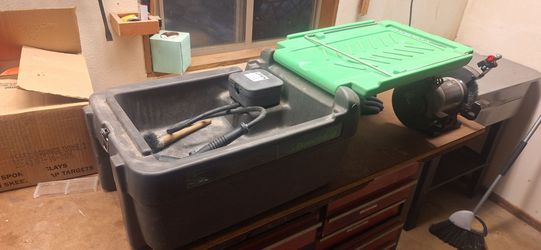 The Benchtop Pro parts washer