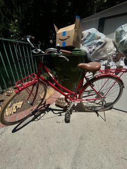 Biria 700c ST-8 Speed Commuter Bike Red