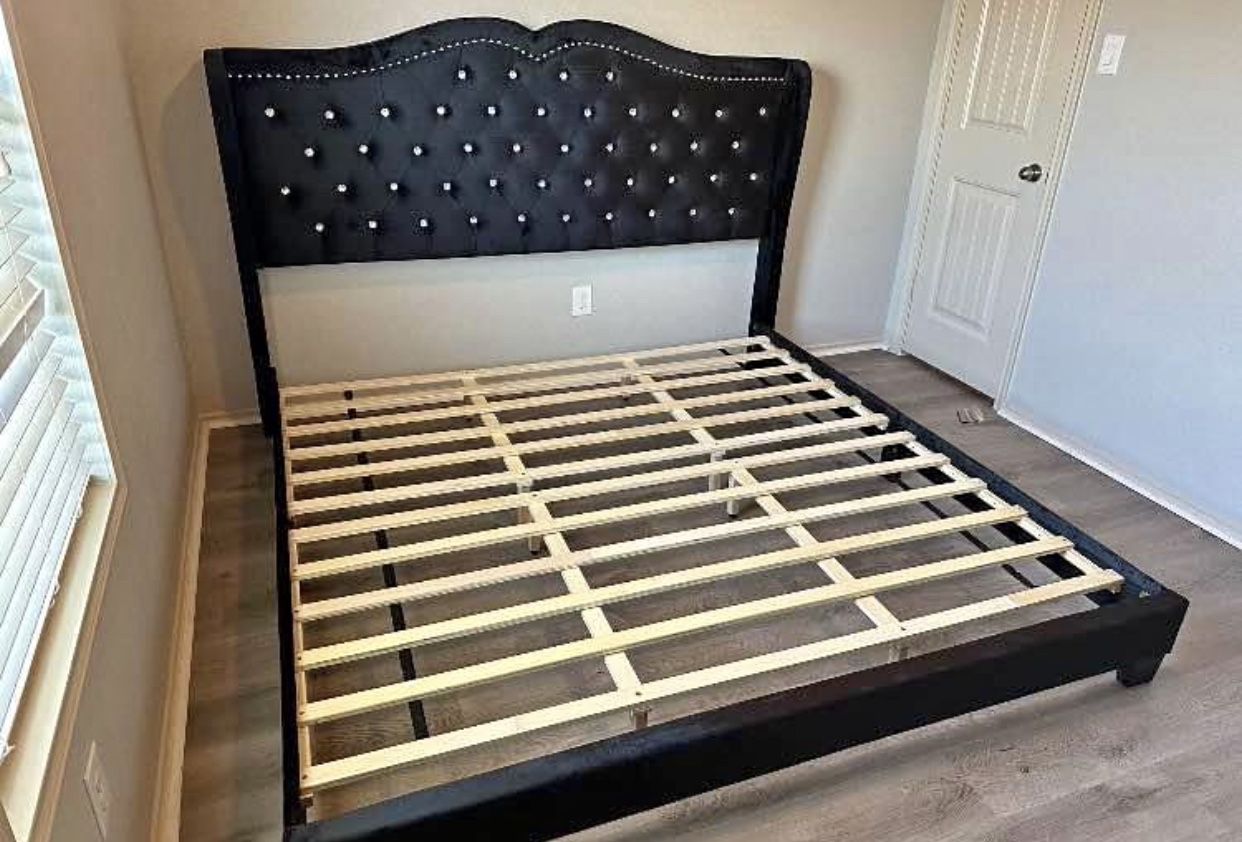 New King Size Black Platform Bed Frame 