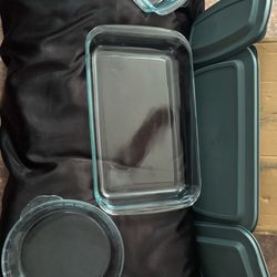 (2037) 7-Piece Glass Baking Dishes set, 4 Glass Baking and 3 lids