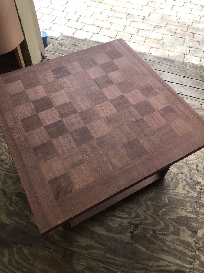 Small table with checkered pattern