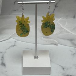 Dangle Pineapple Earrings 