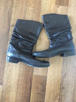 ST . JOHN’S BAY boots