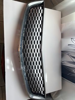 Car Front Grille with Chrome Trim