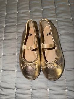 H&M metallic golden bow ballet flats girl size8.5
